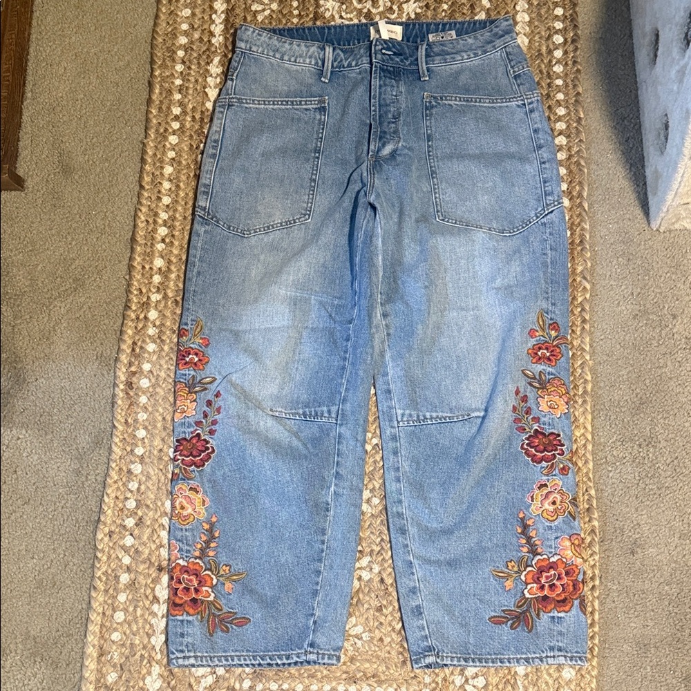 Driftwood Embroidered Floral Blue Jeans